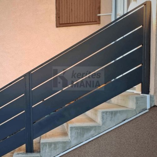 Lapraszerelt kerítésmező 66 cm magas antracit