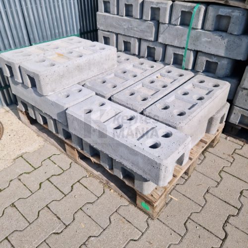 Mobilkerítéshez beton talp